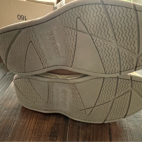 Boys Sperry Lanyard Boat Shoe - Picture 2 of 4